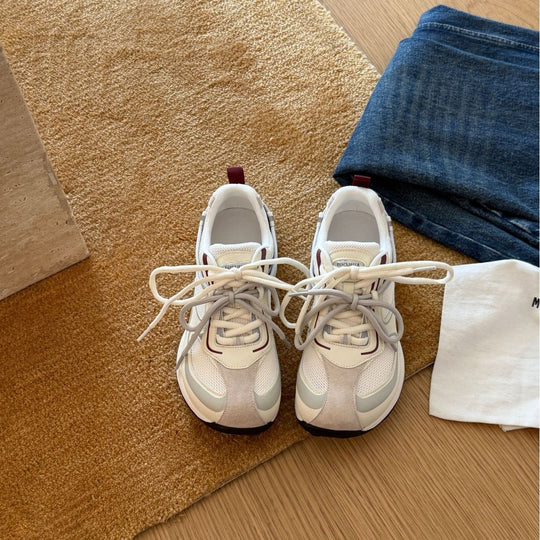 Damen Sportliche Lace-Up Sneaker mit atmungsaktiver Mesh-Oberfläche und dämpfender Sohle EB