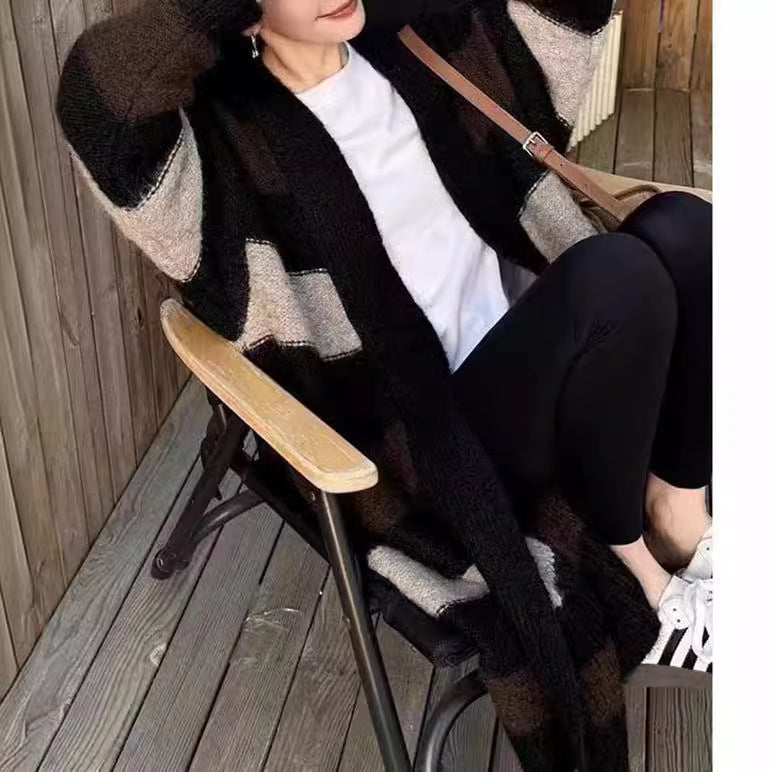 Damen Langer Strickcardigan mit geometrischem Muster EB
