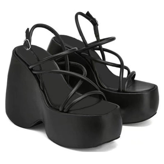 Damen Plateau-Pumps mit elegantem Riemchen-Design EB