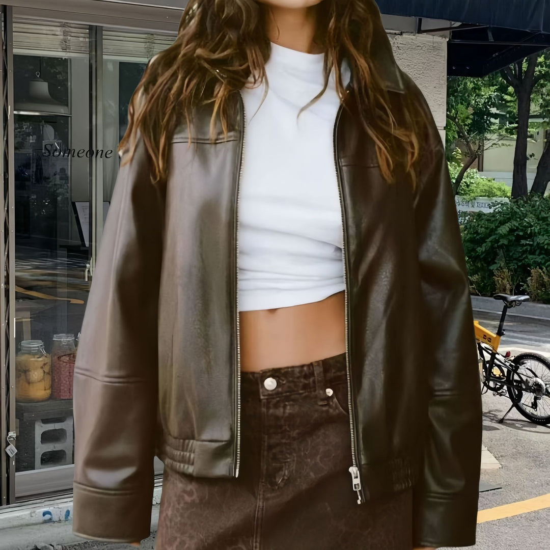 Damen Lässige Kunstlederjacke mit oversized Schnitt und eleganten Details EB
