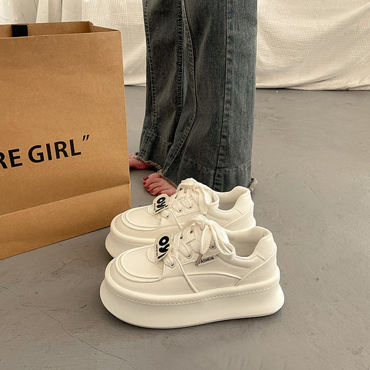 Damen Sportliche Plateau-Sneaker mit modischem Design und bequemer Dämpfung EB