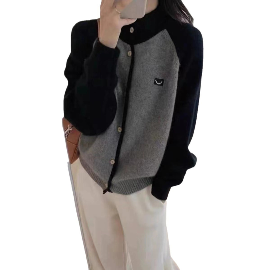 Damen Strickcardigan mit elegantem Kragen und Knopfdetails EB