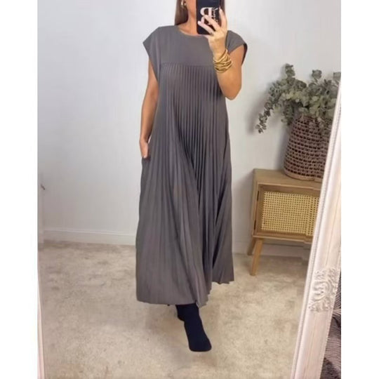 Damen Maxikleid mit plissierten Details und seitlichen Eingrifftaschen EB