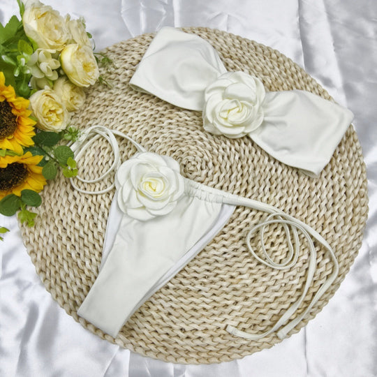 Damen Bandeau-Bikini mit floralem Akzent und verstellbaren Trägern EB