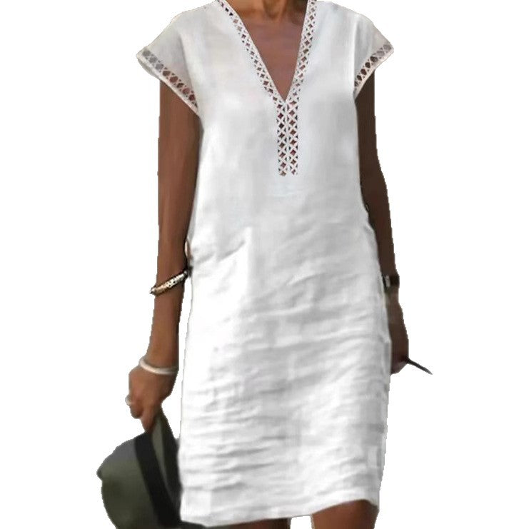 Damen Leichtes Leinenkleid mit V-Ausschnitt und dezenten Cut-Out-Verzierungen Heidi-Mode