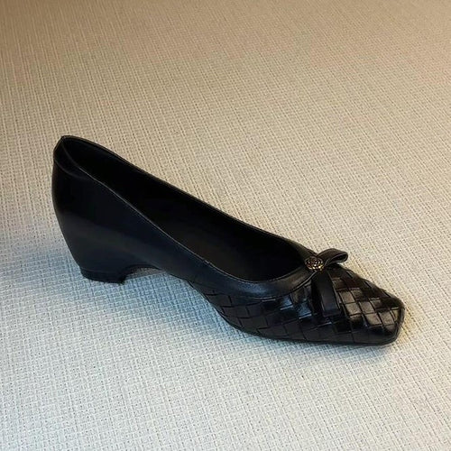 Damen Komfortable und stilvolle Ballerinas mit geflochtener Oberfläche EB