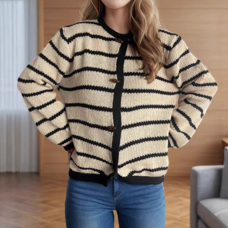 Damen gestreifte Strickjacke mit hochwertigen Holzknöpfen und rundem Ausschnitt EB