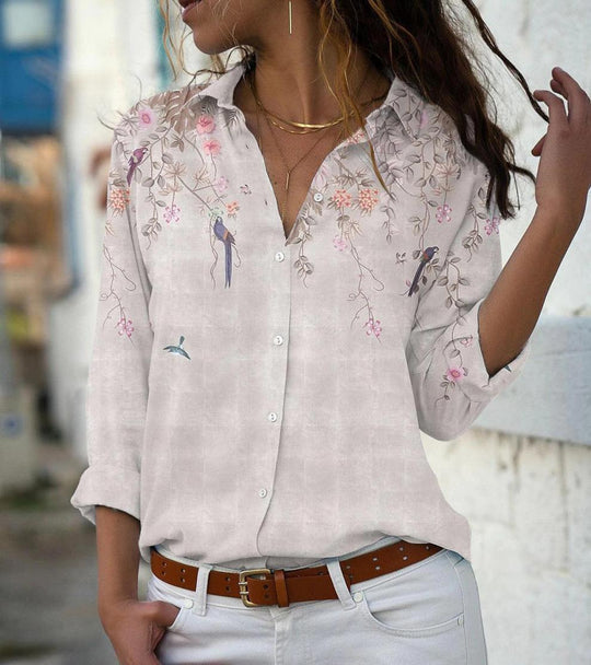 Damen nan leichte Chiffonbluse mit floralem Vogelprint, Knopfleiste und lässigem Schnitt EB