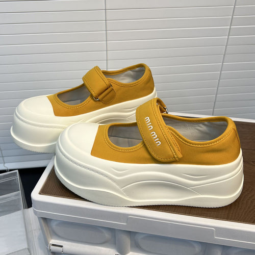 Damen Sportliche Slip-On Sneakers mit verstellbarem Klettverschluss und dämpfendem Fußbett EB