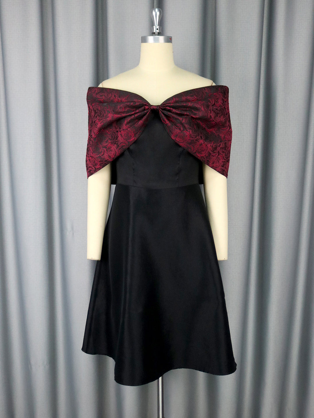 Damen Elegantes Abendkleid mit abnehmbarem Umhang EB