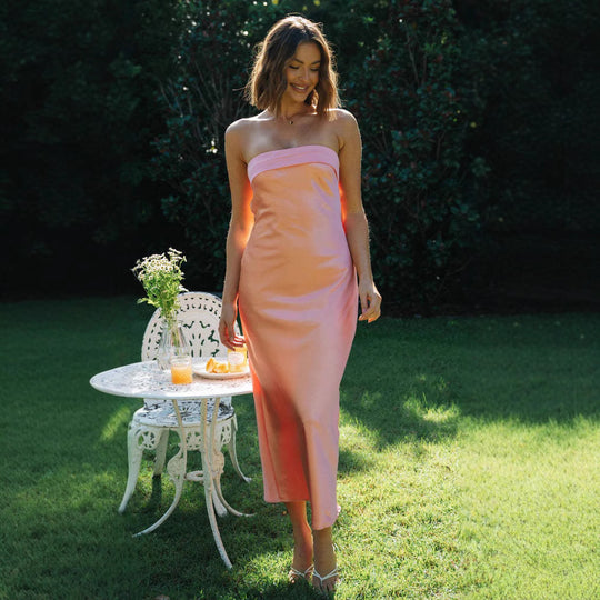 Damen Elegantes Maxikleid aus satinähnlichem Material EB