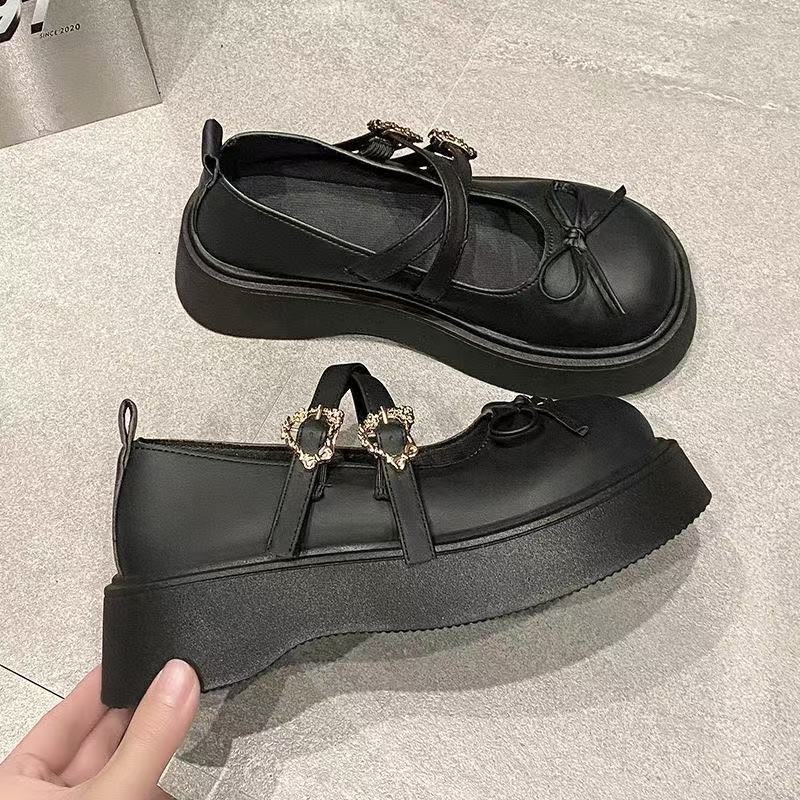 Damen Bequeme Plateau-Sandalen mit eleganten Verzierungen EB