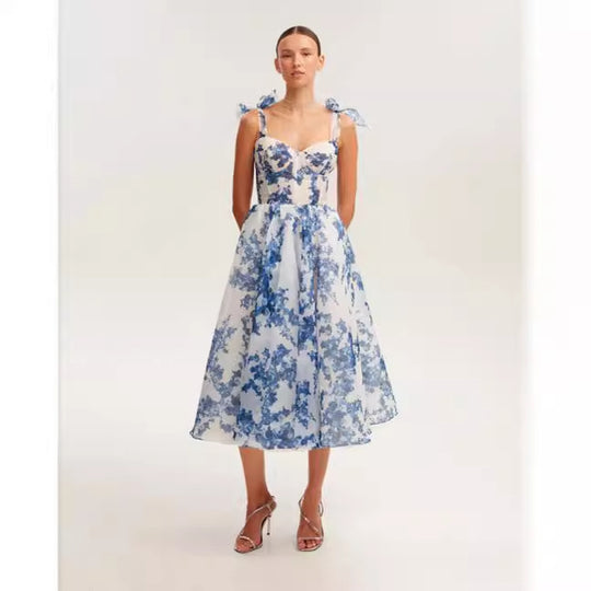Damen Midikleid mit floralem Spitzenoberteil und zarten Rüschendetails EB
