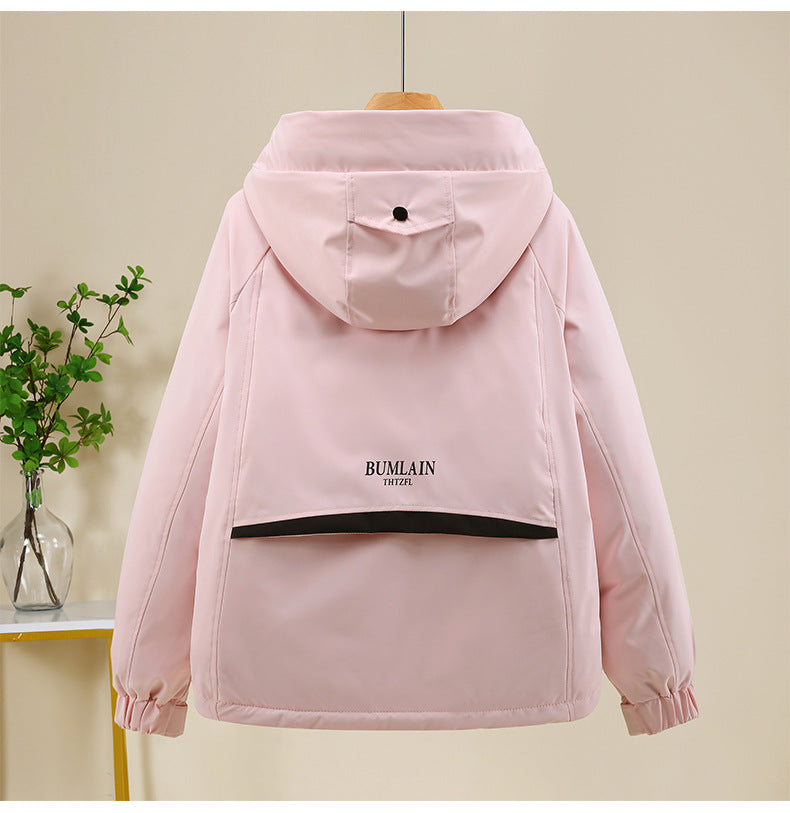 Damen Sportliche und funktionale Outdoor-Jacke mit Kapuze und zahlreichen Taschen EB