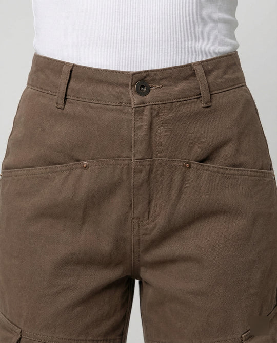 Damen tiefer geschnittene Workwear-Cargohose mit extra weitem Bein, überlappenden Klappfächern und Knieabsteppungen EB