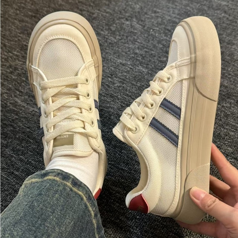 Damen Sneakers mit atmungsaktivem Netzobermaterial und dämpfender Sohle EB