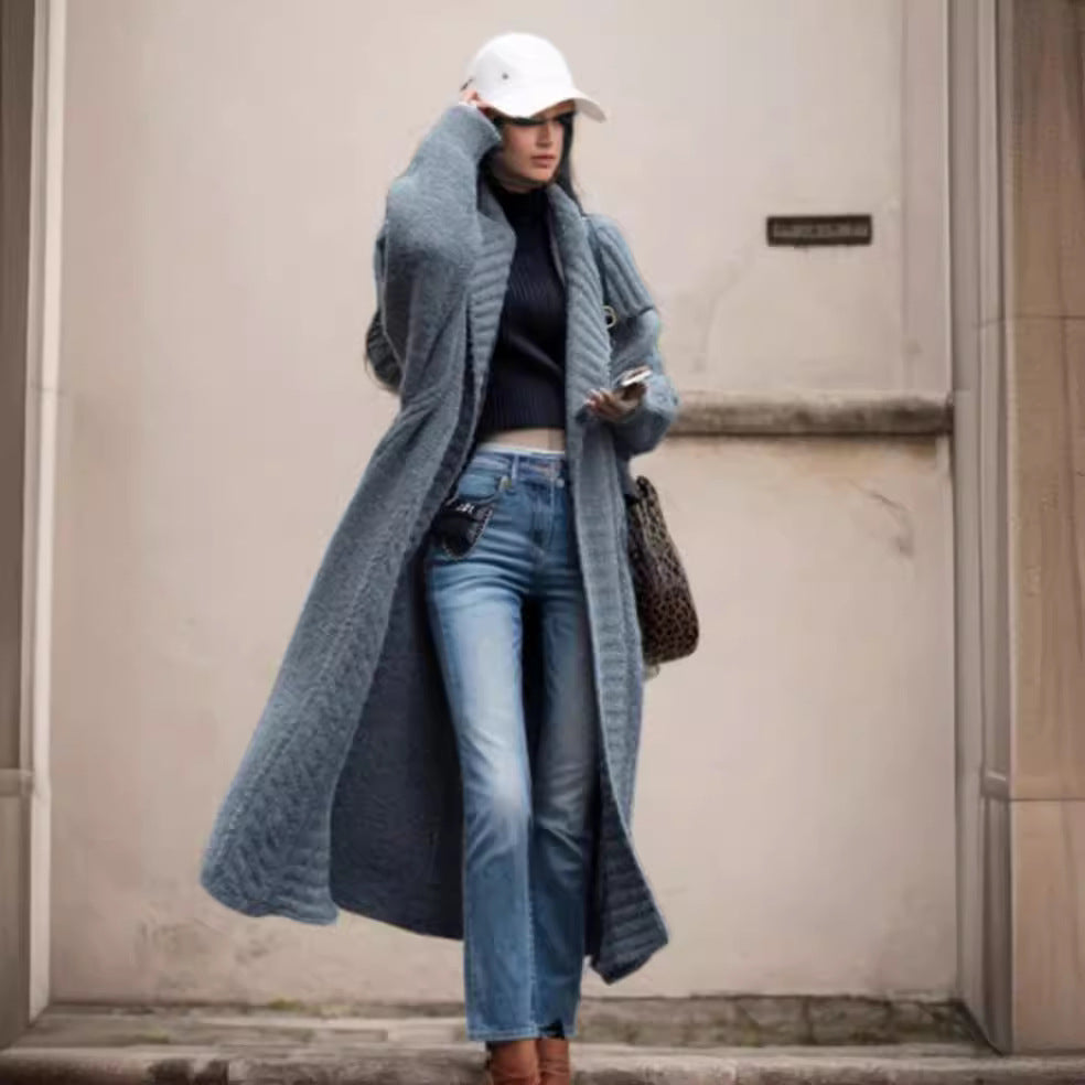 Damen Oversized Strickmantel mit voluminösen Ärmeln und elegantem Revers EB