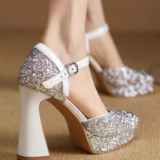 Damen Glitzernde Plateau-Pumps mit elegantem Riemchen EB