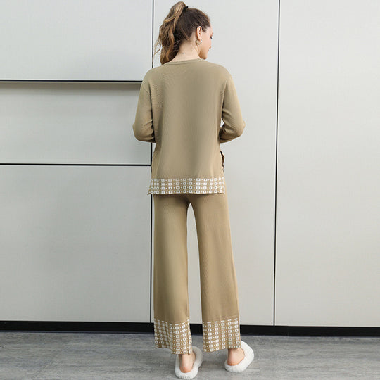 Damen stilvolles Strick-Loungewear-Set mit dekorativen Kontrastabschlüssen EB