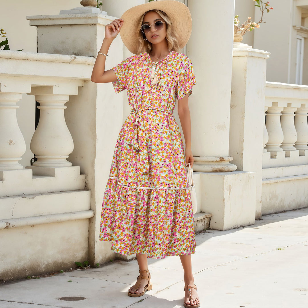 Damen Freizeitkleid mit floralen Mustern EB