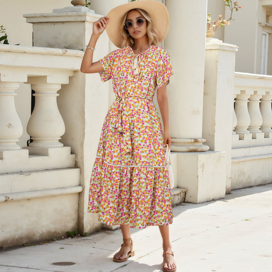 Damen Freizeitkleid mit floralen Mustern EB