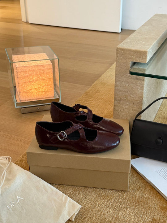 Damen Elegante und modische Mary Jane Ballerinas mit schimmerndem Riemchen EB