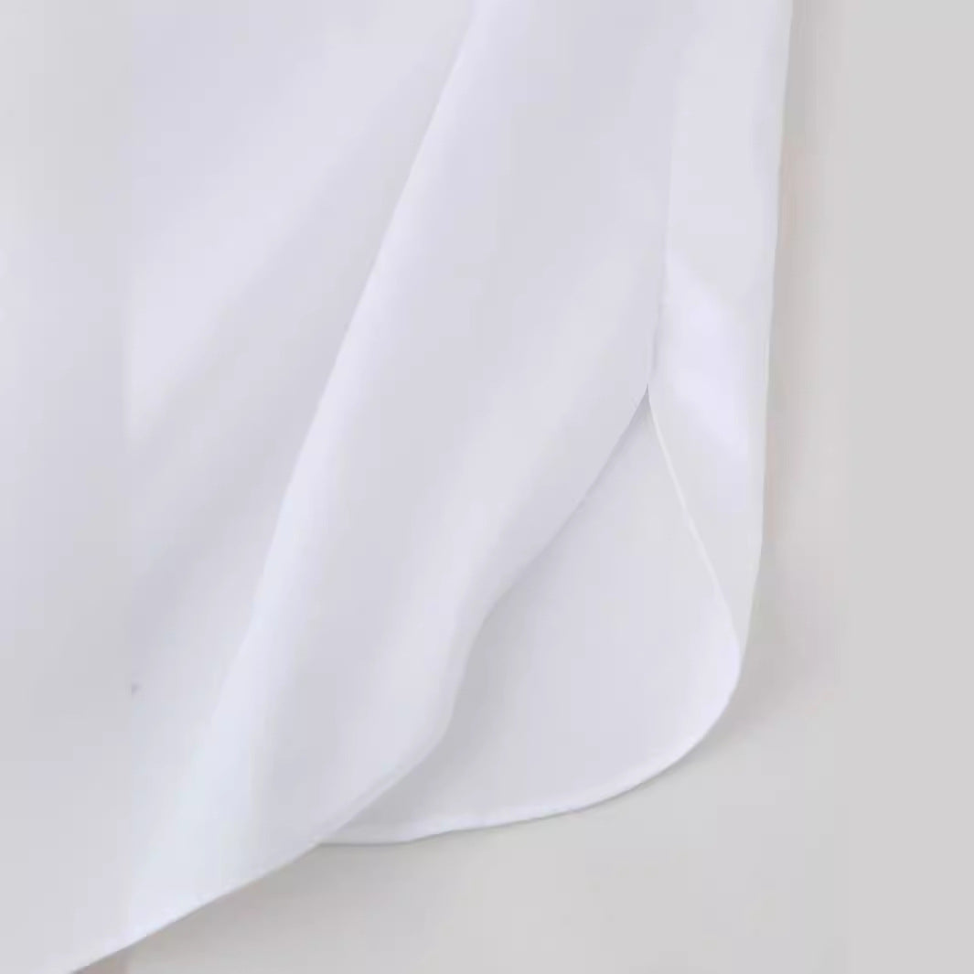 Damen geschickt gestaltete Bluse mit floralen Applikationen EB