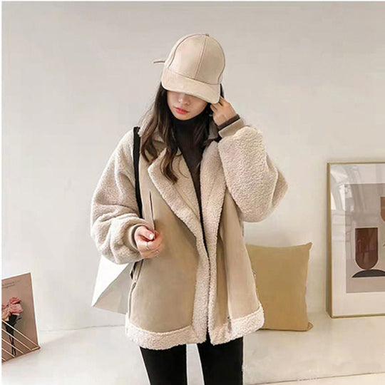 EB | Overgrößed Plüschjacke