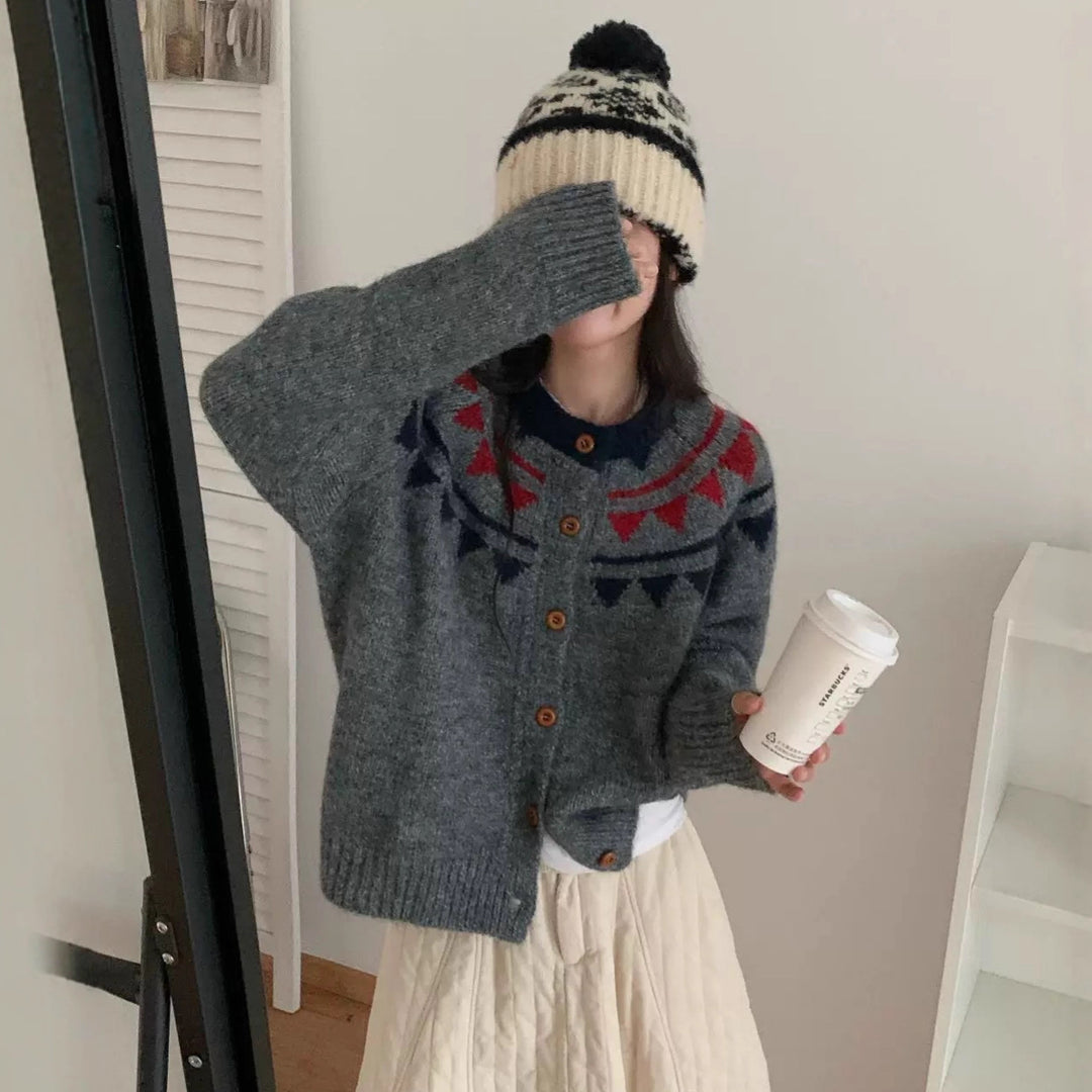 Damen Grobstrickcardigan mit aufwendigem Farbmuster und komfortablem Knopfverschluss EB
