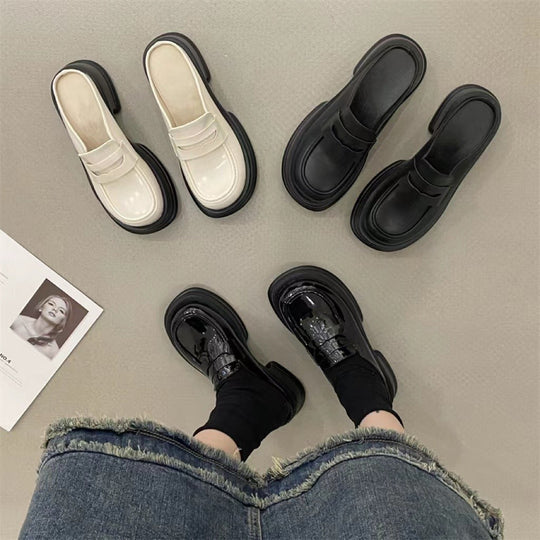 Damen Komfortable Slip-On-Pantoletten mit modischem Riemenverschluss EB