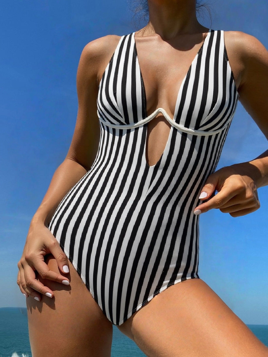 Damen Einteiliger Badeanzug mit tiefem V-Ausschnitt und eleganten Streifen EB