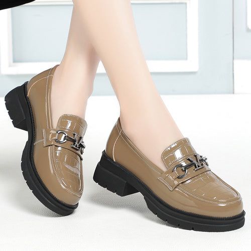 Damen Elegante Mokassins mit modischem Schmuckdetail EB