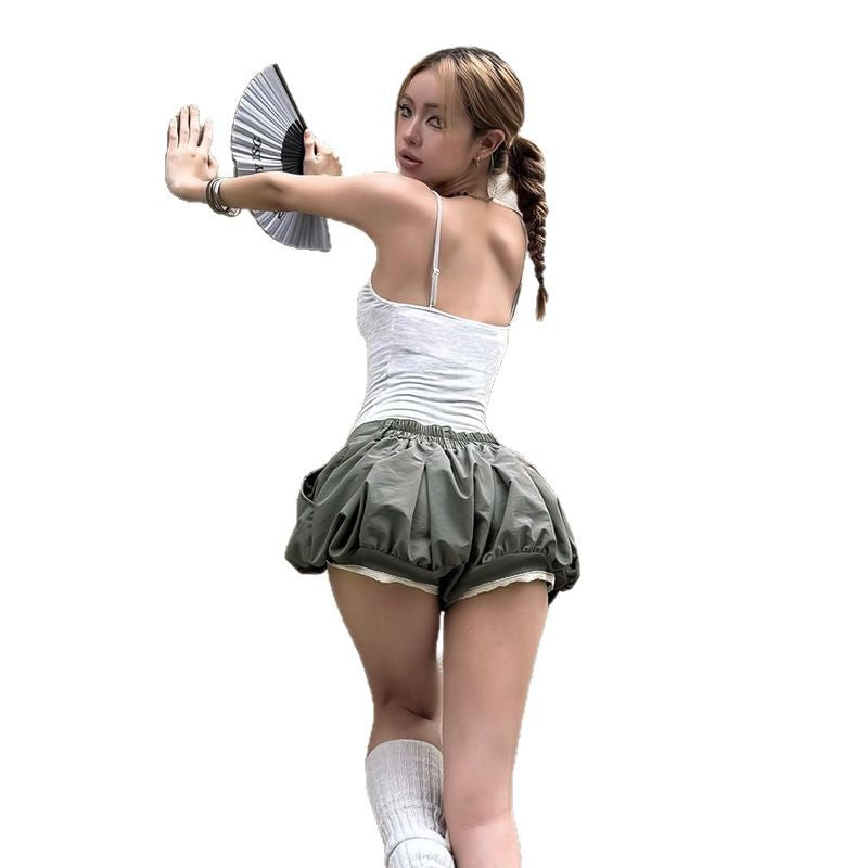 Damen modische Ballonshorts mit flatterndem Schnitt und dekorativen Knöpfen EB