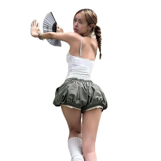 Damen modische Ballonshorts mit flatterndem Schnitt und dekorativen Knöpfen EB