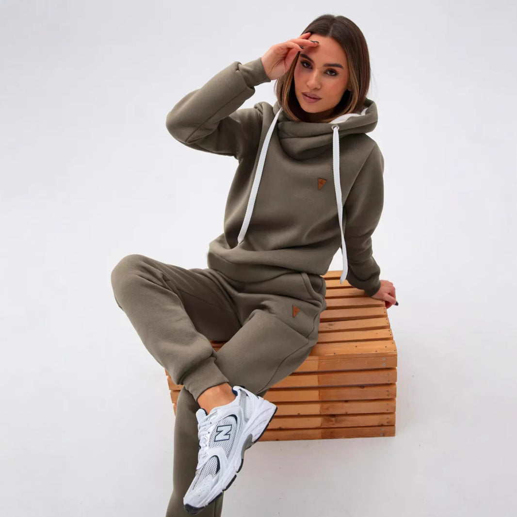 Damen Loungewear-Set mit Schalkragen-Hoodie und taillierter Jogginghose EB