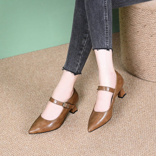 Damen Elegante Slingback-Pumps mit zartem Riemen und hochwertiger Schnalle EB