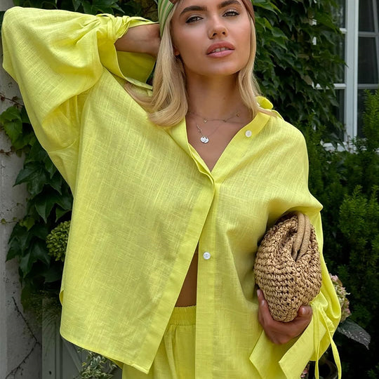 Damen Leichte Leinen-Loungewear-Kombination mit lässiger Short und oversized Hemd EB
