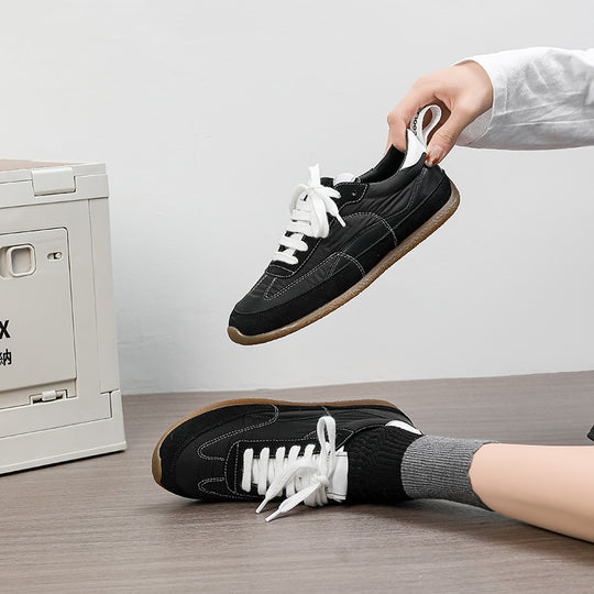 Damen Sportliche Sneakers im klassischen Retro-Stil mit rutschfester Sohle EB