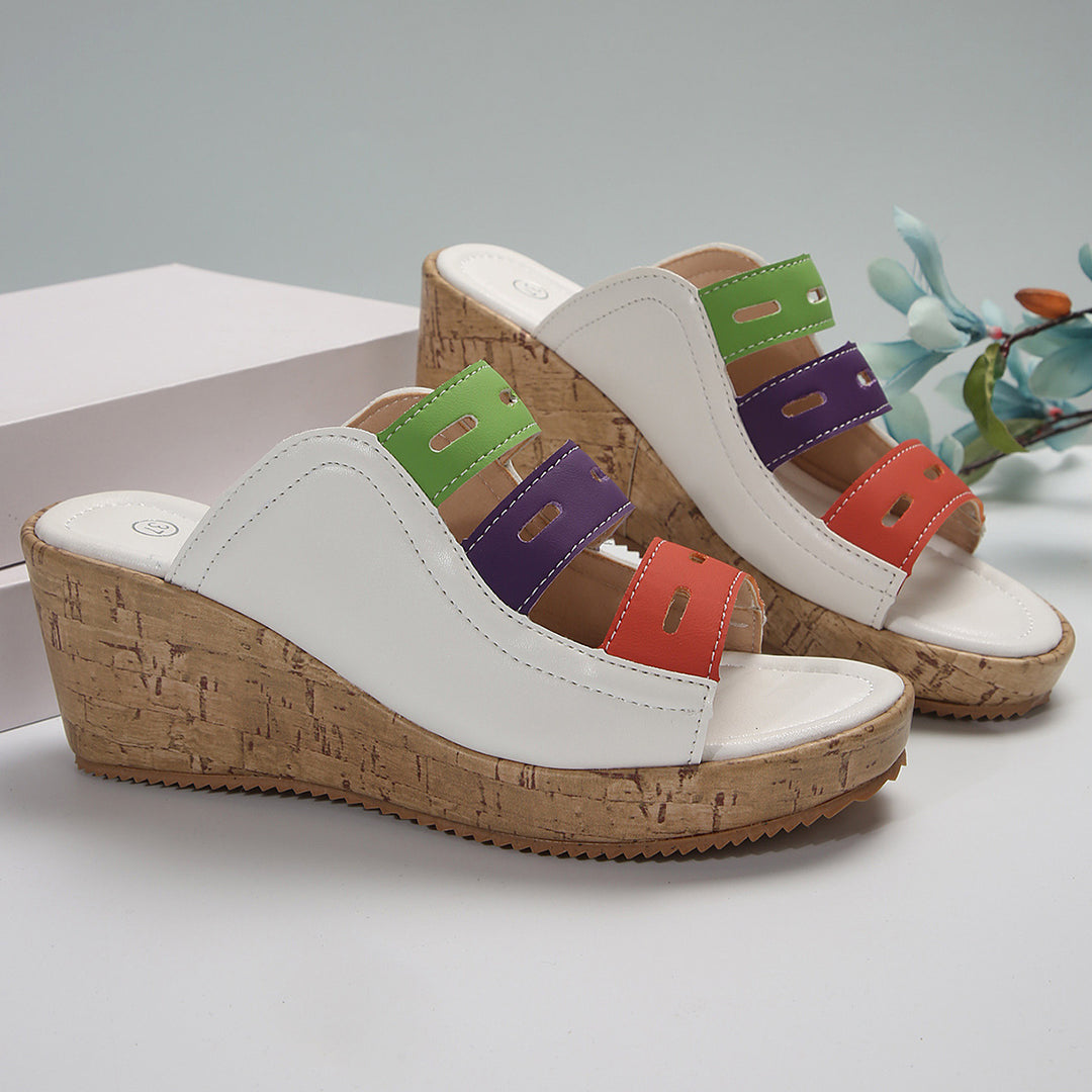 Damen Wedge-Sandaletten mit mehrfarbigen Riemen und komfortablem Korkfußbett EB