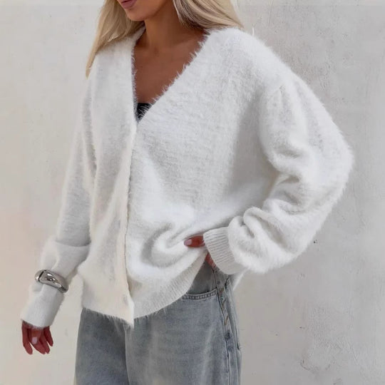 Damen Kuscheliger Strickjacke mit modernen Knopfdetails und lässigem Schnitt EB