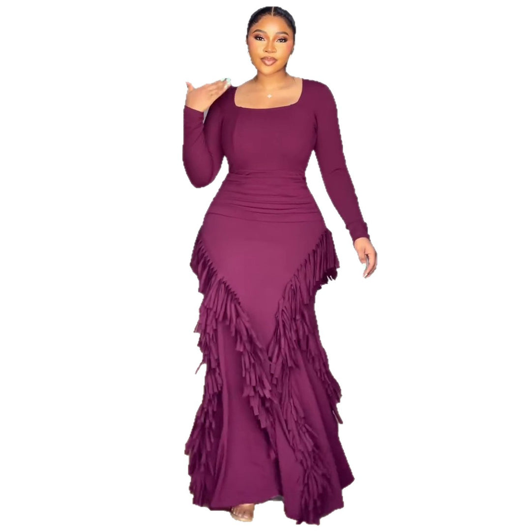 Damen Langarm Maxikleid mit voluminösen Fransen und figurbetontem Schnitt EB