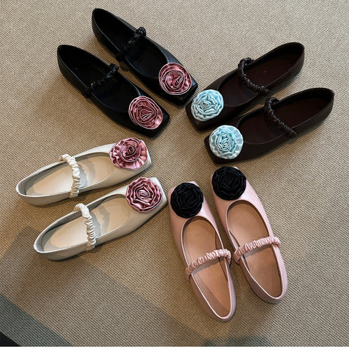 Damen Ballerina-Schuhe mit floralem Design und elegantem Riemen EB