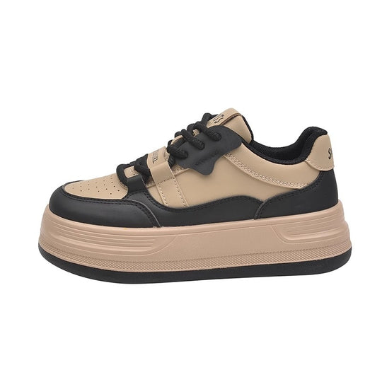 Damen Sportliche Plateau-Sneaker mit elastischen Schnürsenkeln und dämpfender Sohle EB