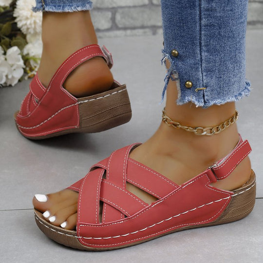 Damen Komfortable Sandalen mit gekreuzten Riemen EB