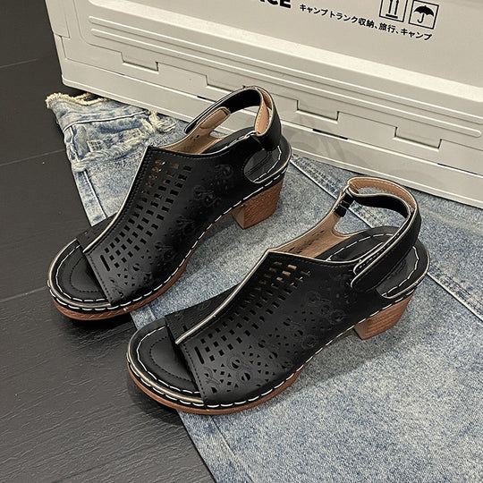 Damen Halbschuhe mit perforiertem Design und komfortablem Blockabsatz EB