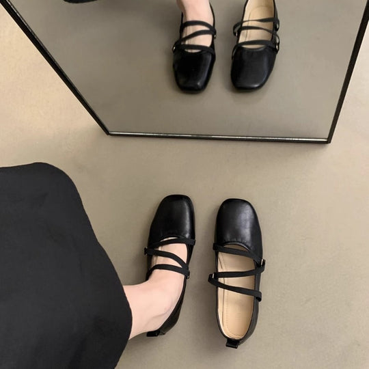 Damen elegantes Ballerina-Modell mit modischem Riemchen und hochwertigem Leder EB