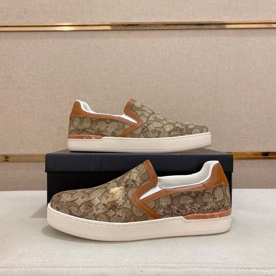 Damen Bequeme Slip-On Sneakers mit modischem Oberflächenmuster EB
