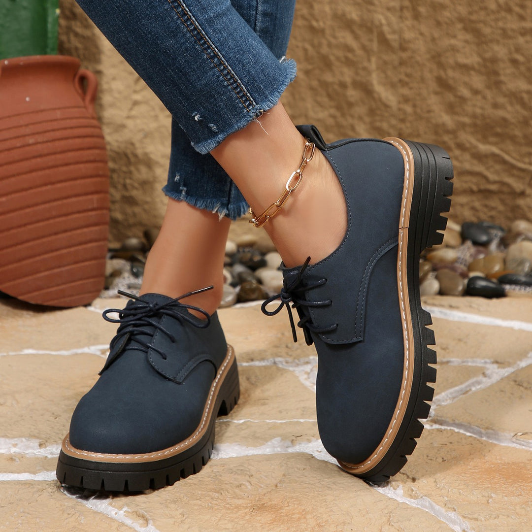 Damen Komfortable Schnürschuhe mit robustem Profil EB