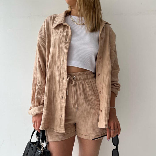 Damen lässiges Oversize-Hemd mit kurzem Schnitt und praktischen Taschen EB