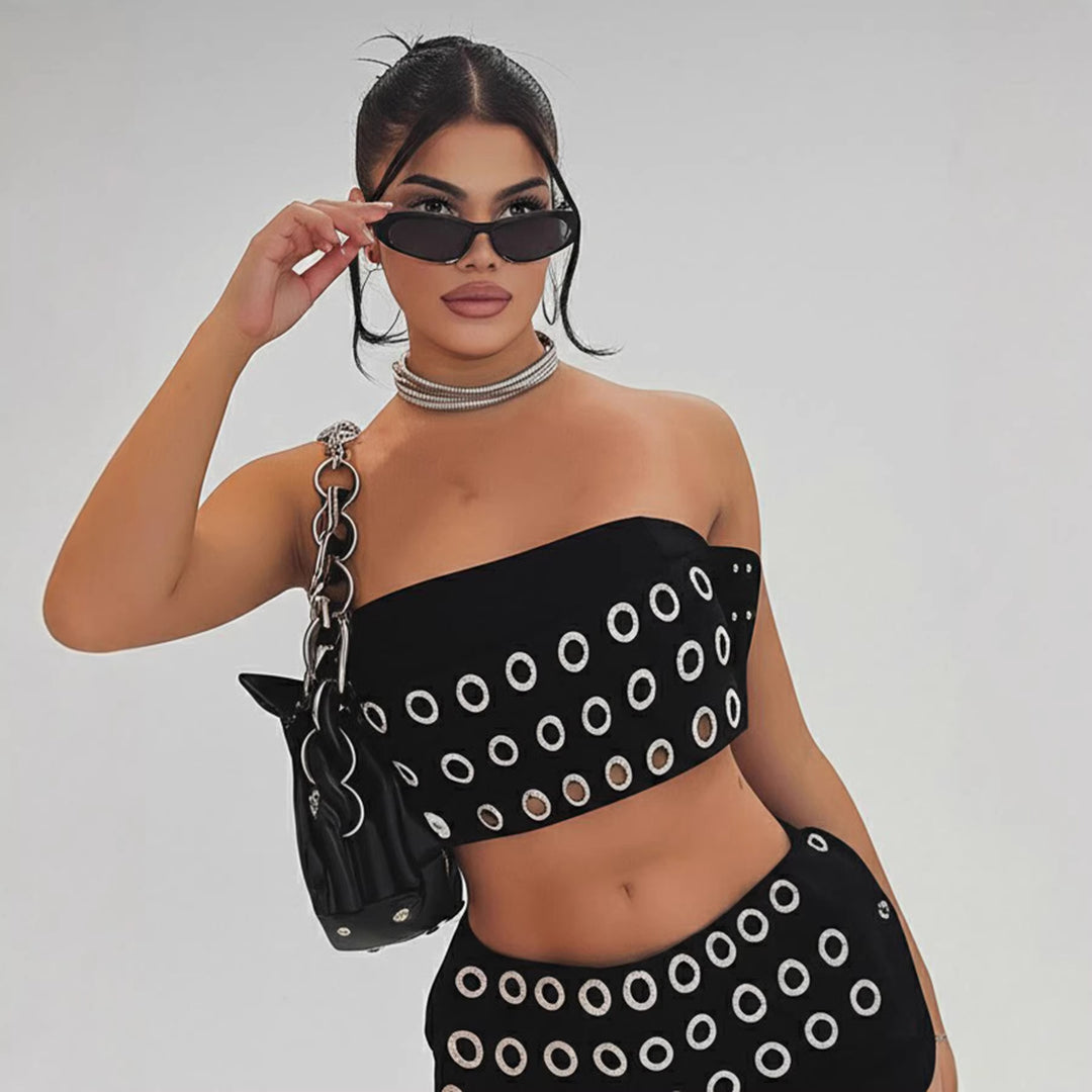 Damen Modische Shorts mit auffälliger Ösenverzierung EB